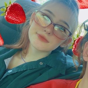 Meet your Posher, Emmalyn